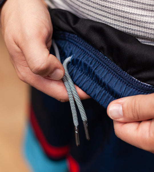 Stretchable and breathable inner-liner adds maximum comfort and durability.