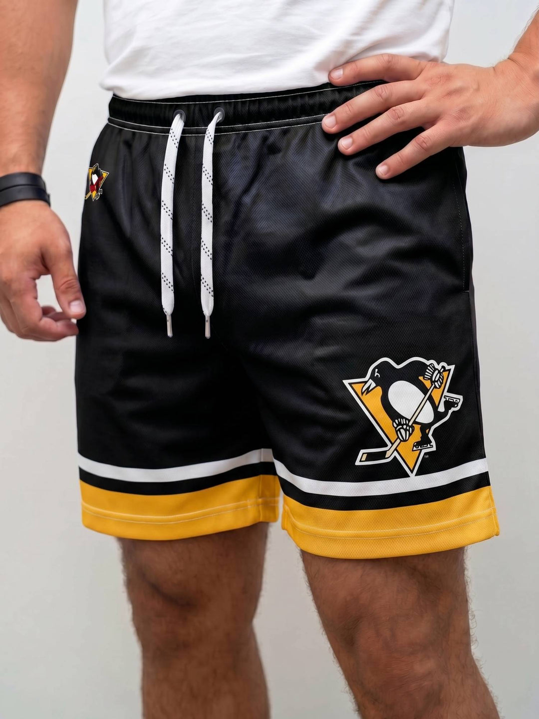 Bench Clearers Wilkes-Barre/Scranton Penguins Hockey Shorts - MODEL FRONT